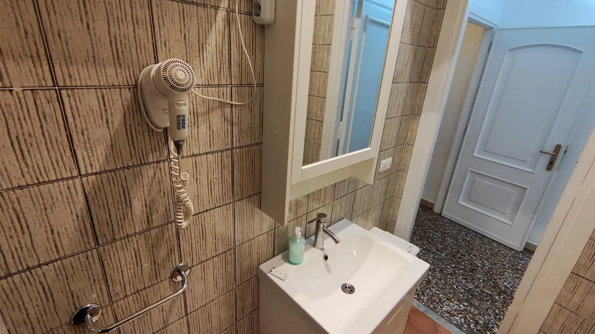 아파트 Al171 Tourist Rental Close Metro B1 - Sant'Agnese Annibaliano 로마 이탈리아